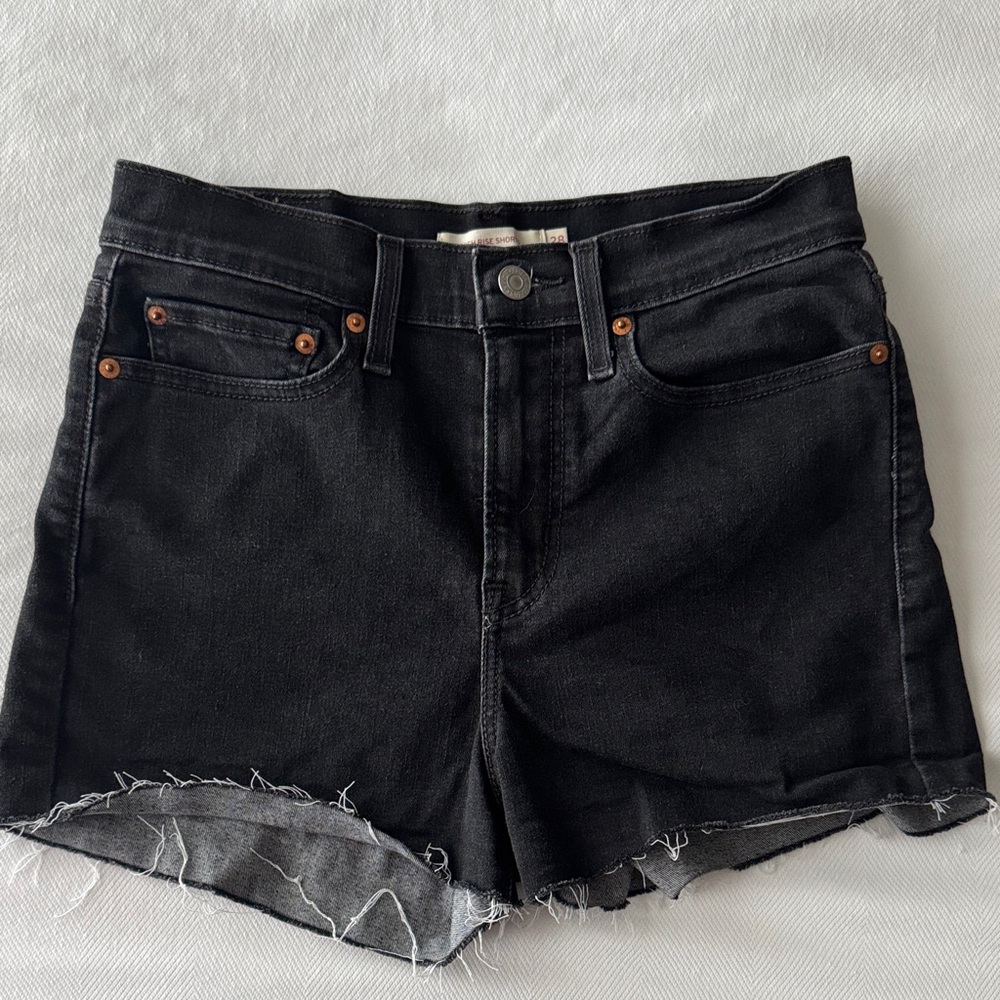 Levi’s High Rise Black Denim Women Shorts